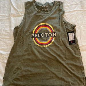 Peloton tank